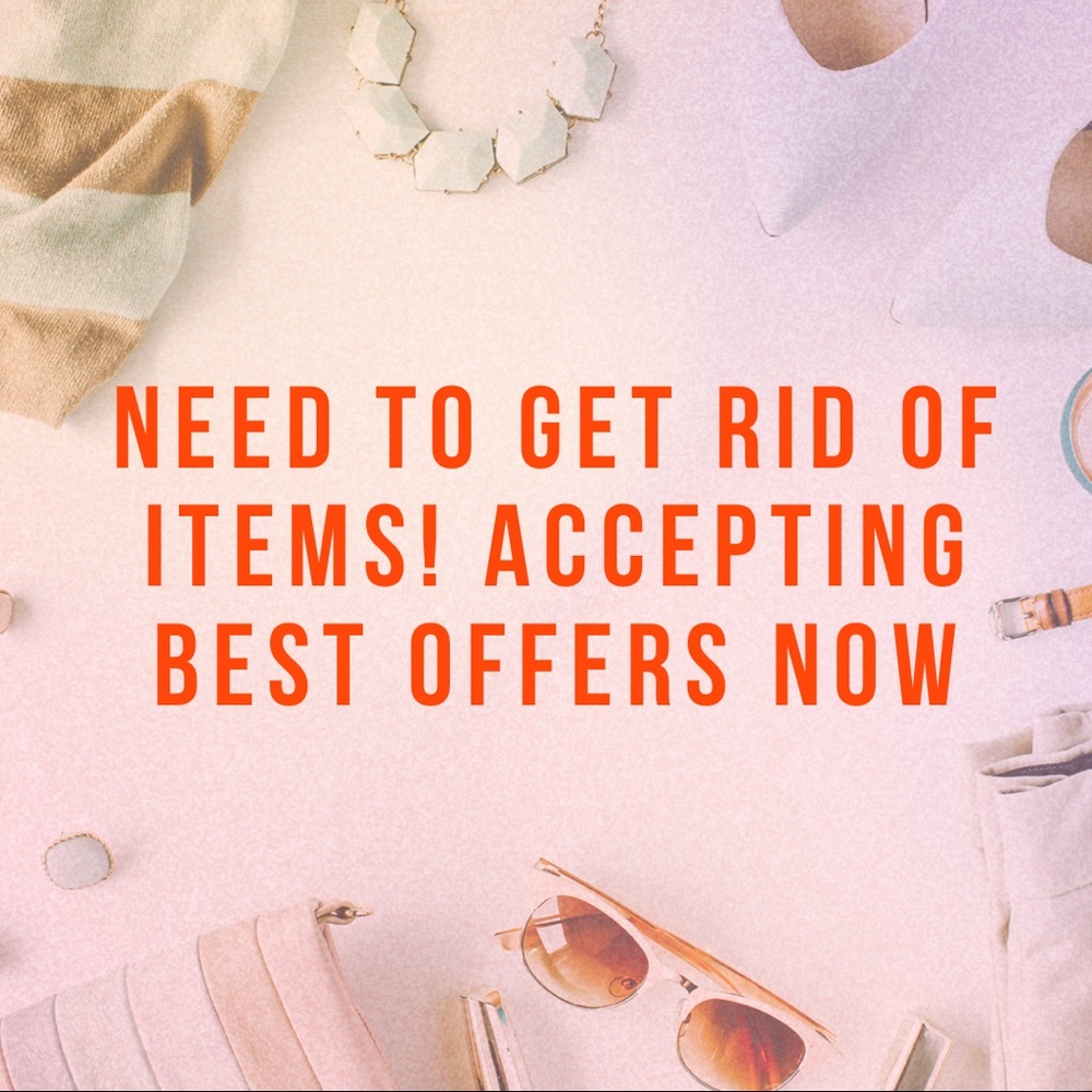 Come check out my closet 🤩